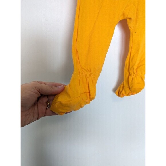 Modern Kids Pumpkin Pajama Set Orange Size 12 Months - Picture 5 of 8